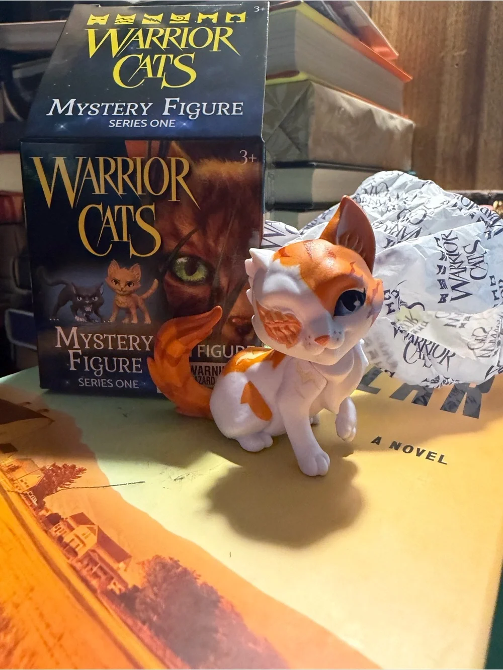 Warrior Cats Mystery Figure - Brightheart - Orange & White Calico Cat